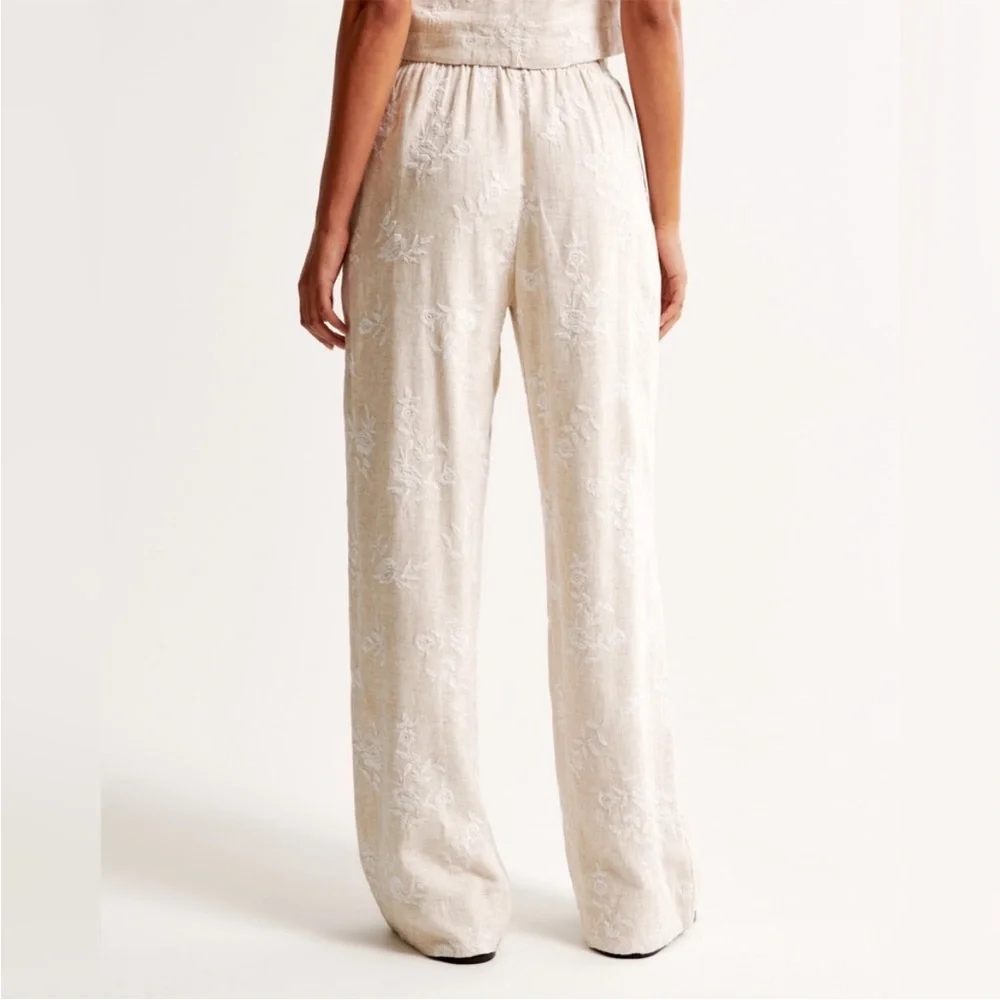 Abercrombie & Fitch Linen Blend Embroidered Wide Leg Pants Beige Size XL - Picture 3 of 8